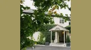 Ivy Hill Hotel