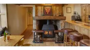 Full Moon Inn